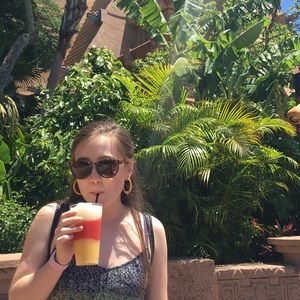 Meet your Posher, Katie